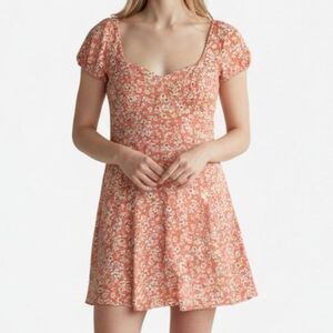 Hurley NEW Sandy Shore Skater Floral Mini Dress Women Medium Pink Daisey Print
